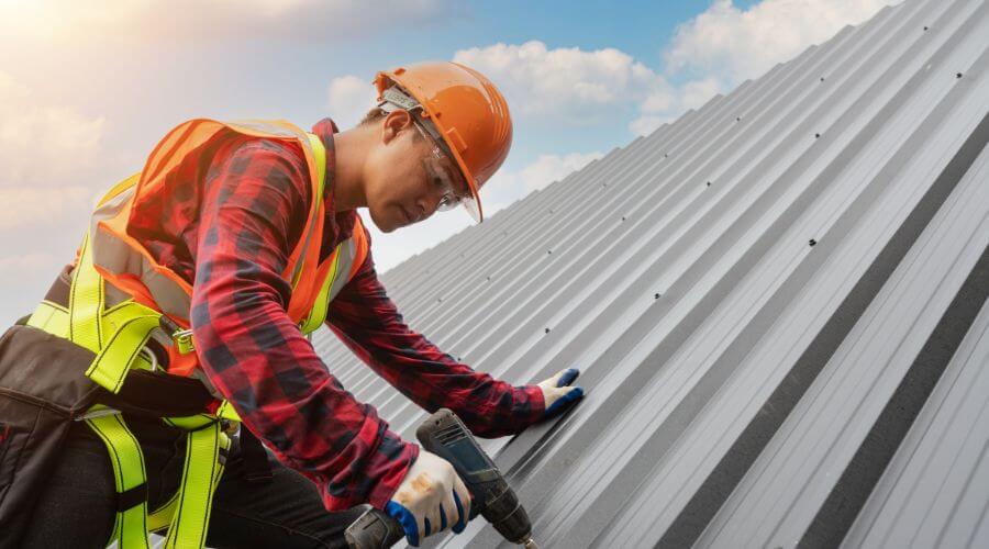 Professional Emergency Roof Repairs services in Linden, IA